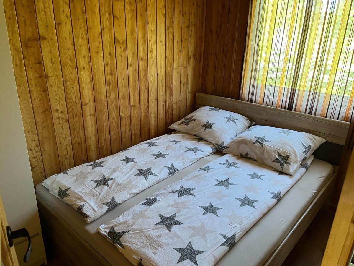 Domki Adrian - Muszelki 66 Łeba Exteriör bild